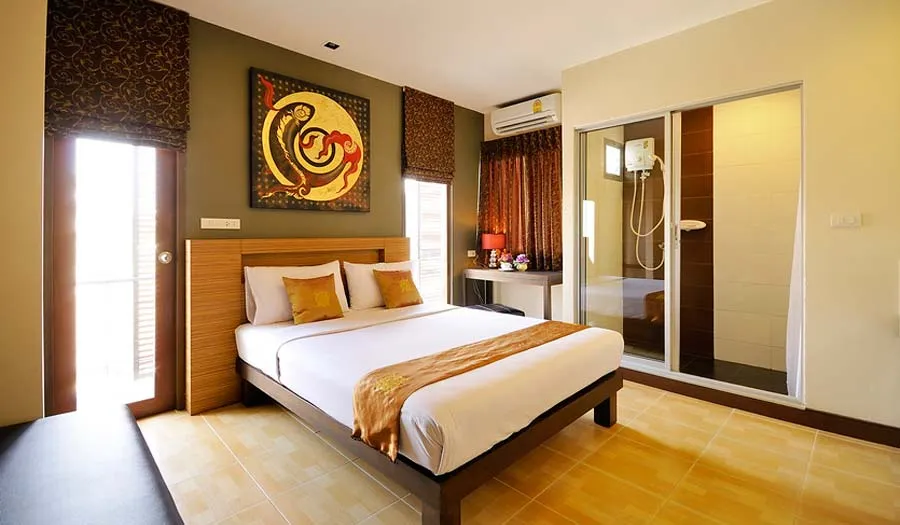 /img/3713-bangkok-honeymoon-hotel-room.webp