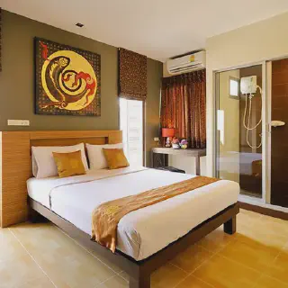 /img/3713-bangkok-honeymoon-hotel-room.webp