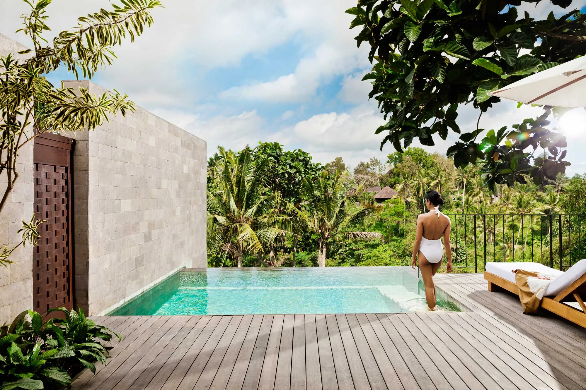 3805 honeymoon hotel spa