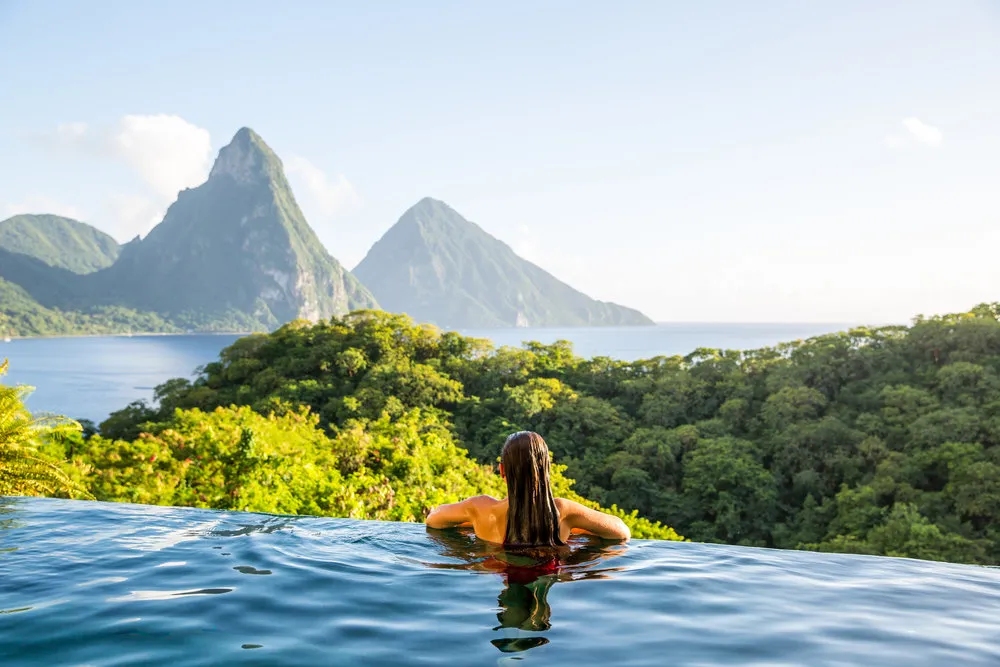 3805 luxury hotel pool view