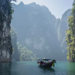 /img/3816-budget-travel-tips.webp