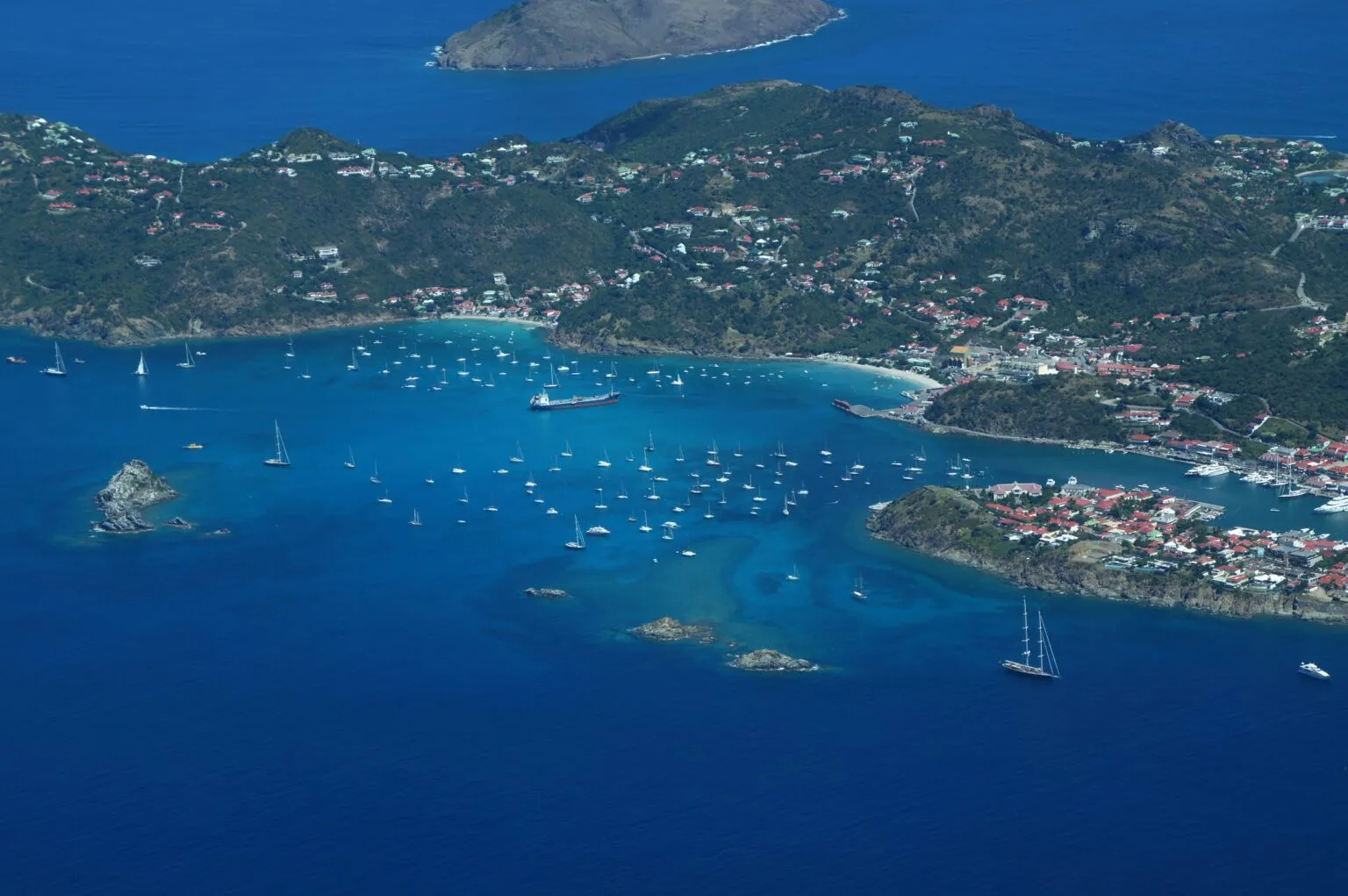 3841 honeymoon planning
