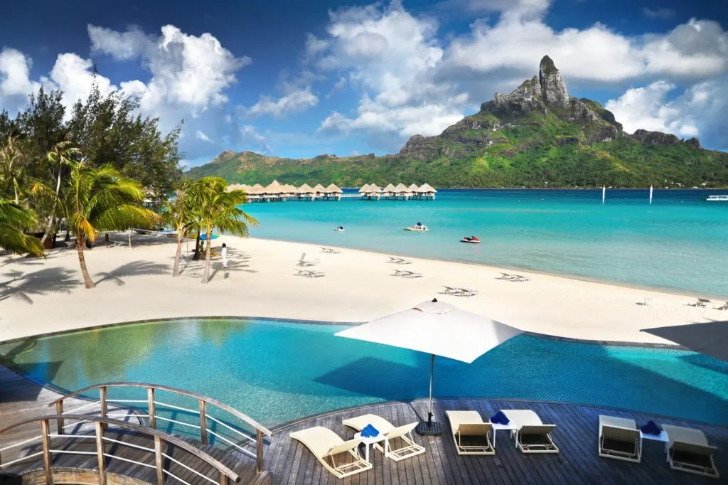 3851 bora bora resort pool