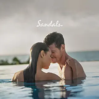/img/3883-sandals-spa-treatment.webp