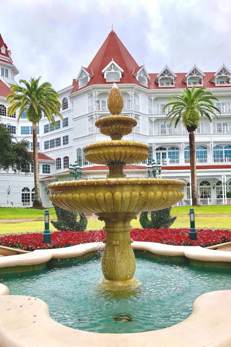 /img/3886-disney-honeymoon-packing.webp