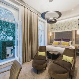 /img/3917-rosewood-hotel-london.webp