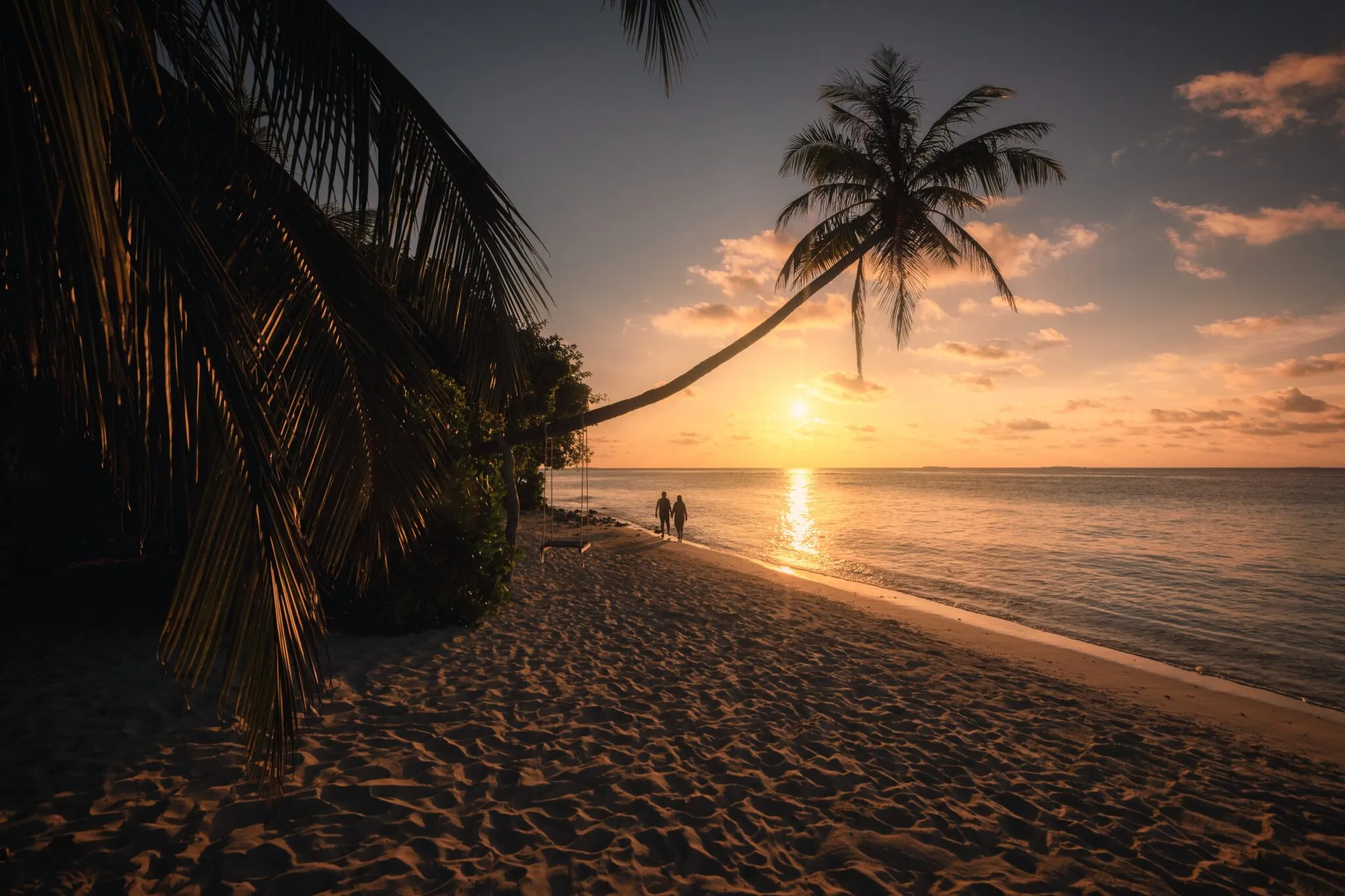 3998 beach honeymoon couple