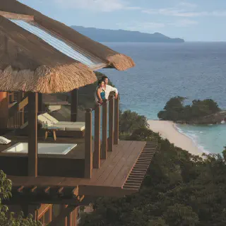/img/4010-philippines-honeymoon-island.webp